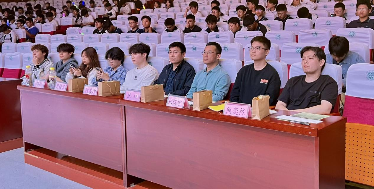 图片2.png 图片2.png